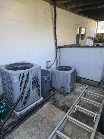 1448 Main Street Granville WV 26501