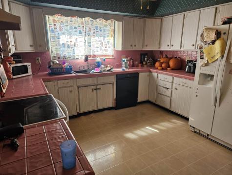 1448 Main Street Granville WV 26501