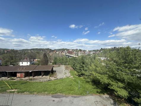 409 Diamond Street Fairmont WV 26554