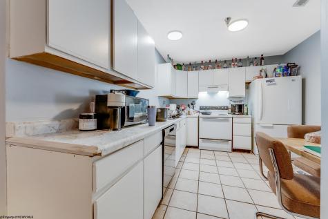 471 Dallas Street Morgantown WV 26505