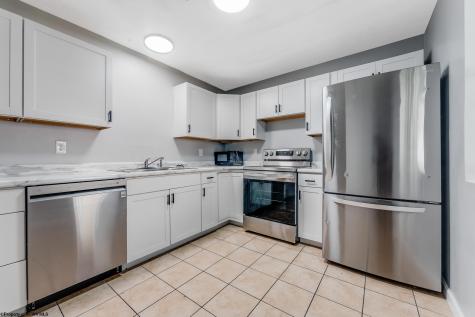 471 Dallas Street Morgantown WV 26505
