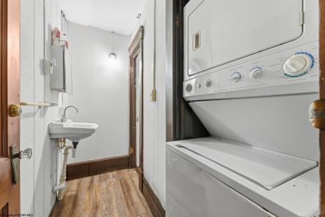 692 Willey Street Morgantown WV 26505