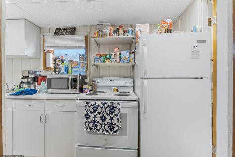 692 Willey Street Morgantown WV 26505