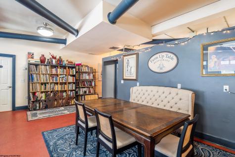 274 East Avenue Thomas WV 26292