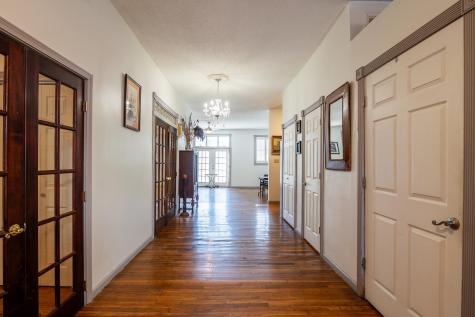 274 East Avenue Thomas WV 26292