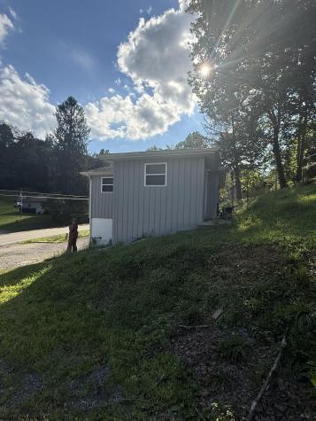 716 Husky Highway Barrackville WV 26559