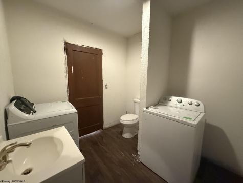 716 Husky Highway Barrackville WV 26559