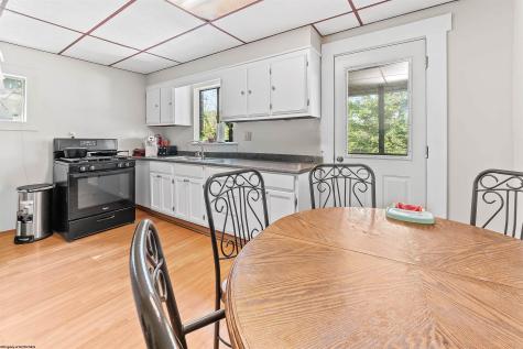 1951 Listravia Avenue Morgantown WV 26505