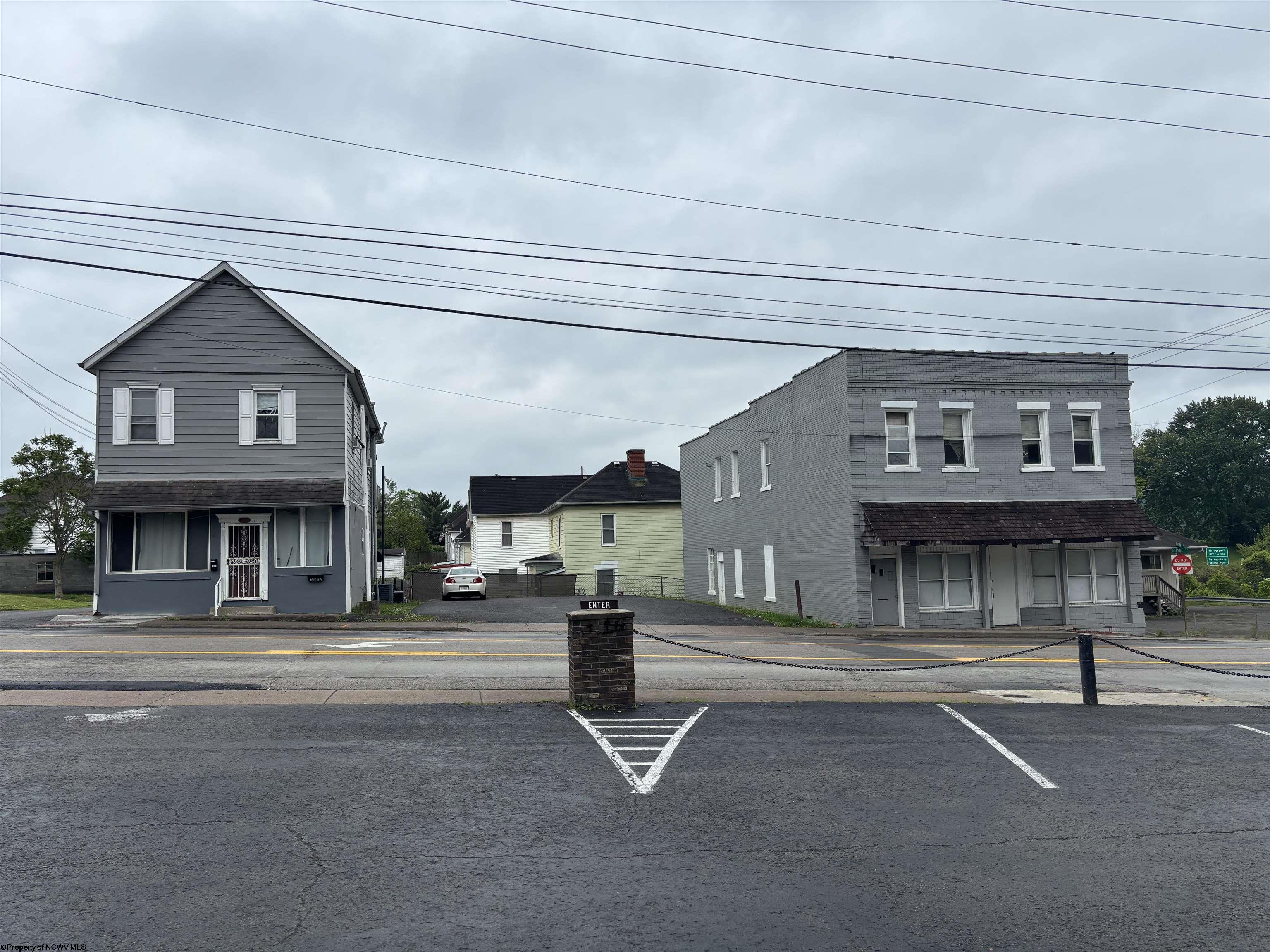 715 E Pike Street Clarksburg WV 26301