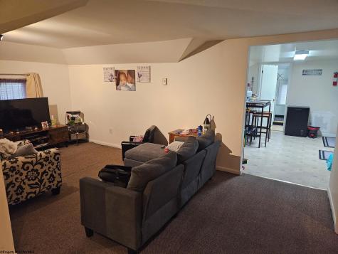 613 Louise Avenue Morgantown WV 26505