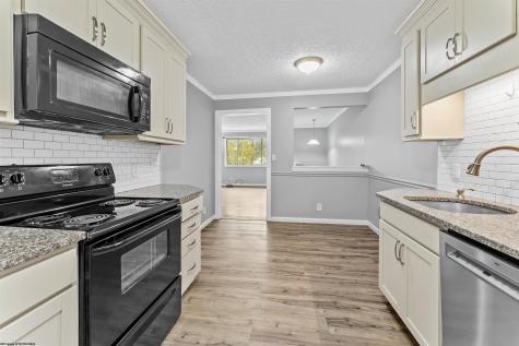 784 Alpine Street Morgantown WV 26501