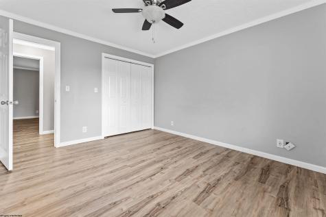 784 Alpine Street Morgantown WV 26501