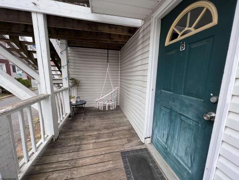 382 Forest Avenue Morgantown WV 26505