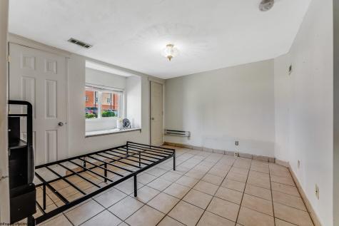 459 Dallas Street Morgantown WV 26505
