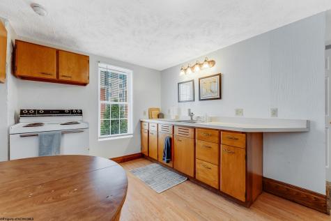 459 Dallas Street Morgantown WV 26505