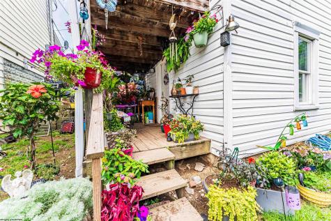 904 Louise Avenue Morgantown WV 26505