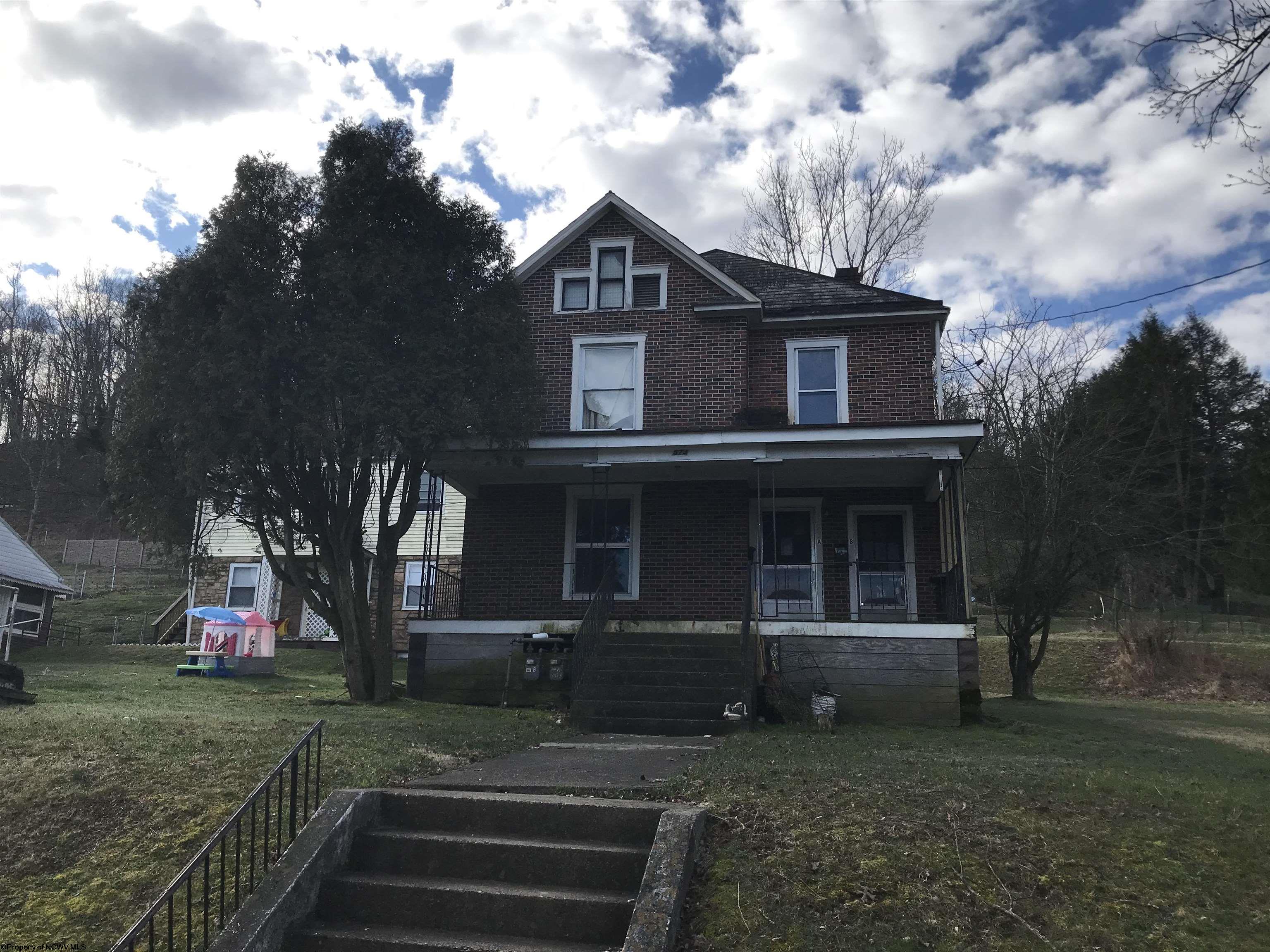 523 Hornor Avenue Clarksburg WV 26301