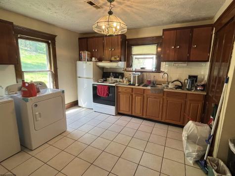 523 Hornor Avenue Clarksburg WV 26301