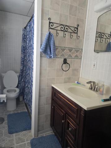 80 Grace Avenue Masontown WV 26542