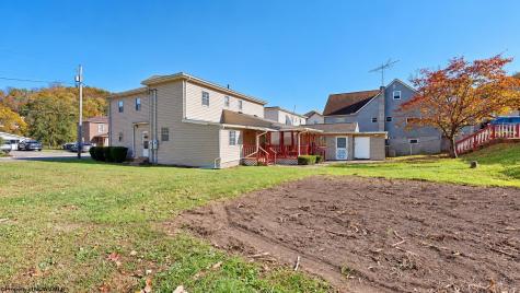 236 Maple Avenue Grafton WV 26354