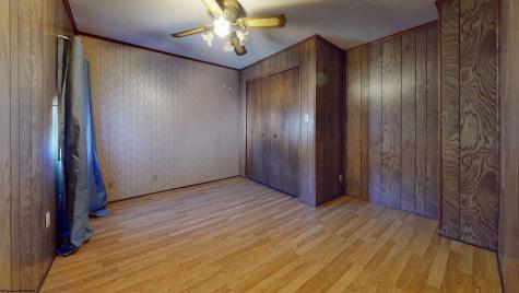 236 Maple Avenue Grafton WV 26354