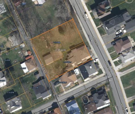 236 Maple Avenue Grafton WV 26354