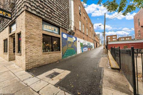 458 High Street Morgantown WV 26505