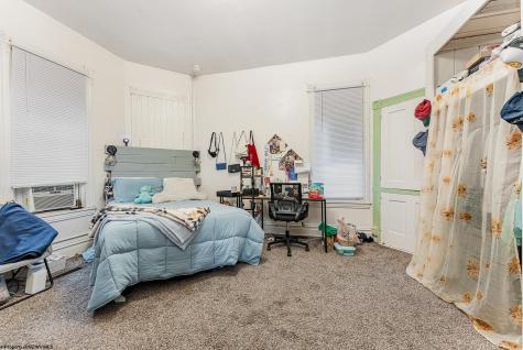 324 Willey Street Morgantown WV 26505