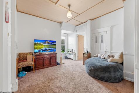 348 Wilson Avenue Morgantown WV 26501