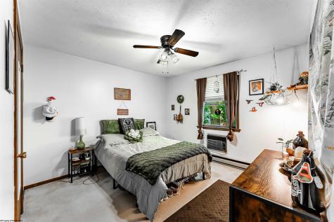 257 Kingwood Street Morgantown WV 26505
