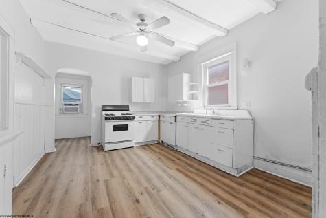 595 Brockway Avenue Morgantown WV 26501