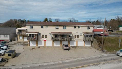 18 Powers Court Westover WV 26501