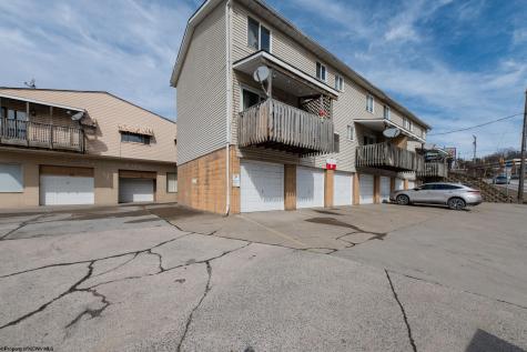 18 Powers Court Westover WV 26501
