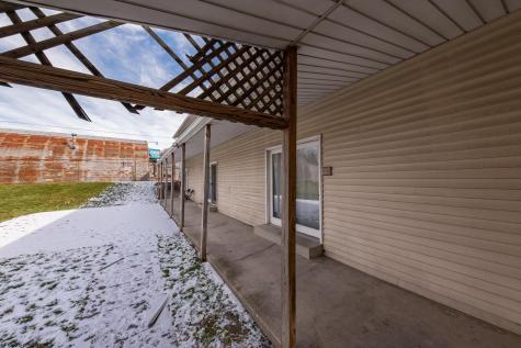 18 Powers Court Westover WV 26501