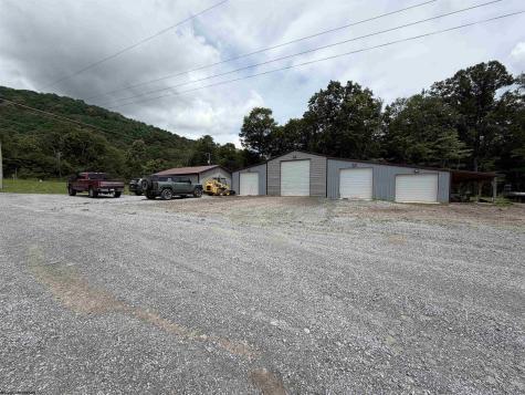 25 Arrowhead Lane Dryfork WV 26263