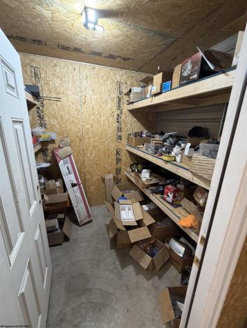25 Arrowhead Lane Dryfork WV 26263