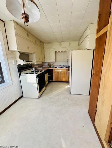 304 Riverview Drive Sutton WV 26601