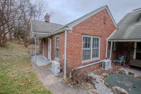 13 Dunkard Avenue Morgantown WV 26501