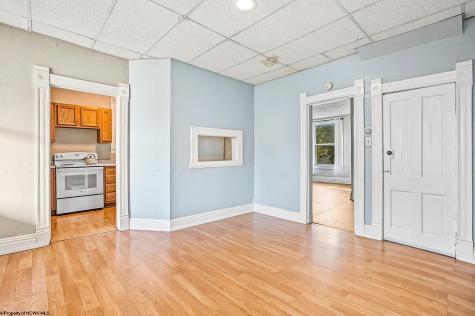 301 Duquesne Avenue Morgantown WV 26505