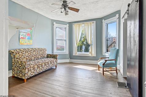 301 Duquesne Avenue Morgantown WV 26505