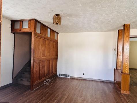 134 Pennsylvania Avenue Nutter Fort WV 26301
