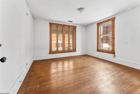 213 Mclane Avenue Morgantown WV 26505