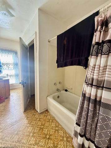 502 Preston Street Clarksburg WV 26301