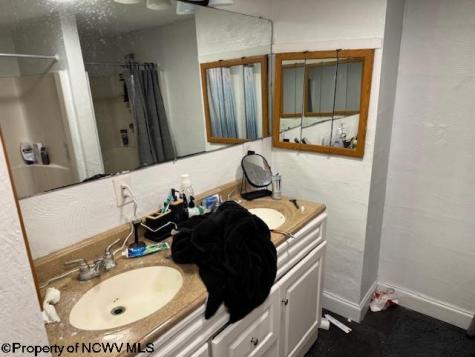 658 Spruce Street Morgantown WV 26505