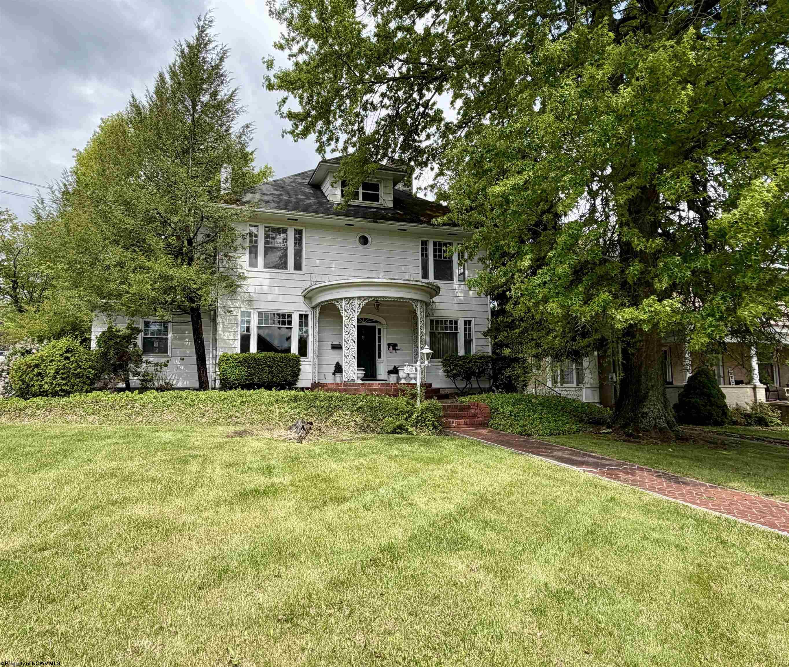 608 Milford Street Clarksburg WV 26301