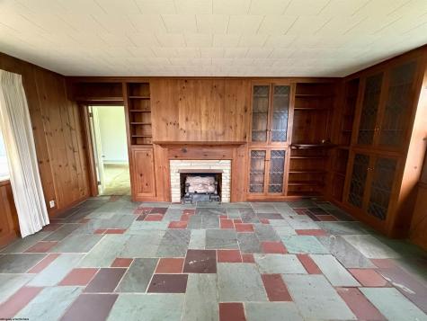 608 Milford Street Clarksburg WV 26301