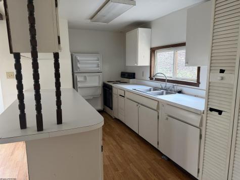 112 Cornell Avenue Morgantown WV 26505