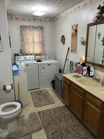 90 Johnson Avenue Elkins WV 26241