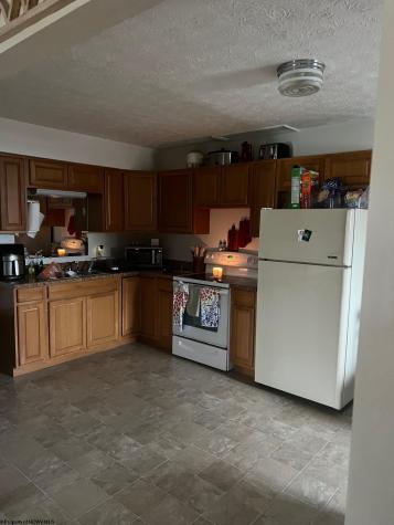 90 Johnson Avenue Elkins WV 26241