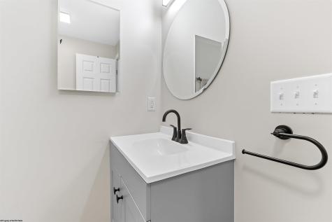 484 Inglewood Boulevard Morgantown WV 26505